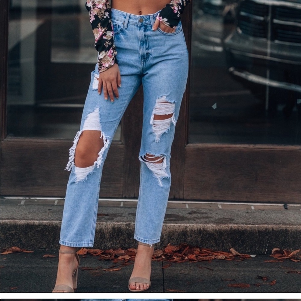 JBD super destroyed girlfriend jeans